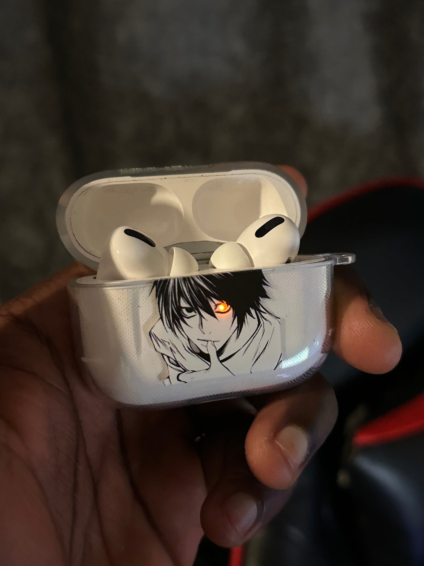L Classic Airpods Case