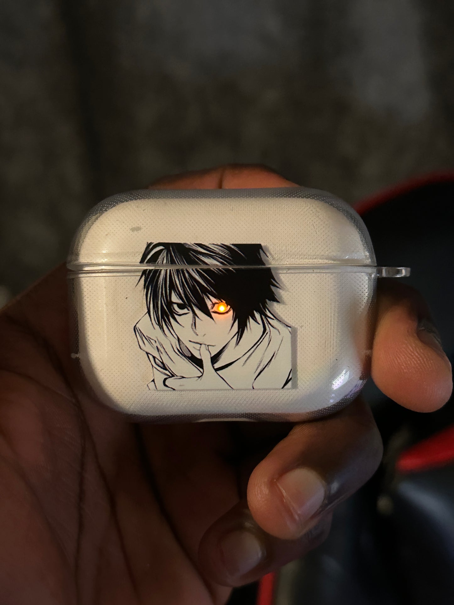 L Classic Airpods Case