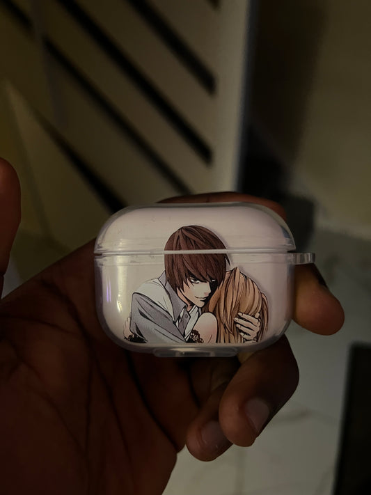 Light Yagami Hugging Misa AirPods Case