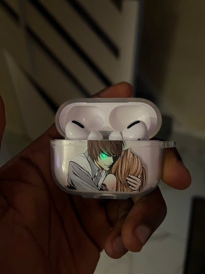 Light Yagami Hugging Misa AirPods Case